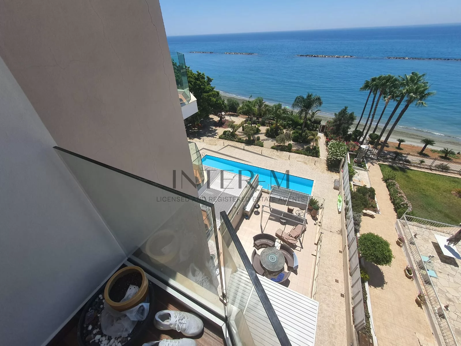 Flat For Sale In Ayios Tychon - Beach Front (3 Bedroom)