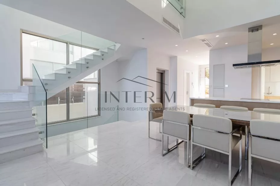 Luxurious Beachfront Villa For Sale In Kissonerga, Paphos, Cyprus (4 Bedrooms) photo 9
