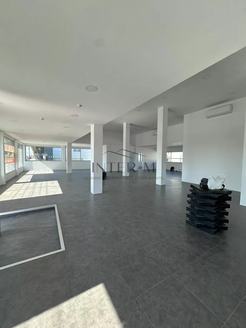 Commercial Building For Rent In Agios Athanasios , Limassol , Cyprus photo 10