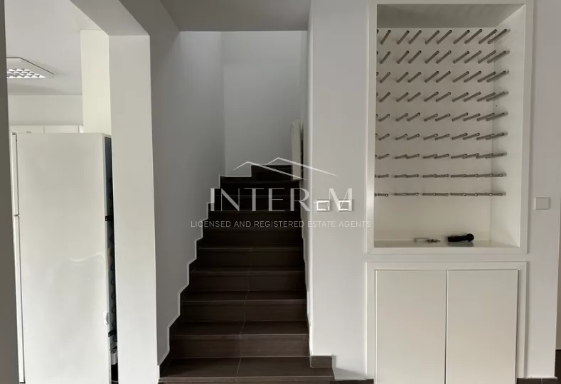 Luxury Villa For Rent In Armenoxori Limassol  (4 Bedroom)