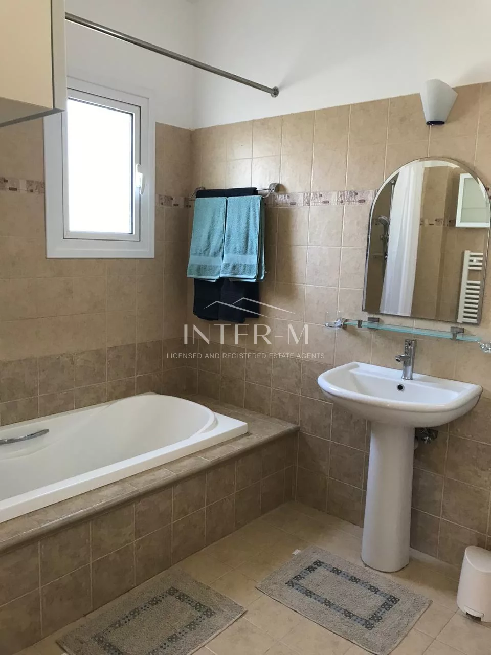 Villa For Rent In Agios Tychonas, Limassol (4 Bedroom) photo 6