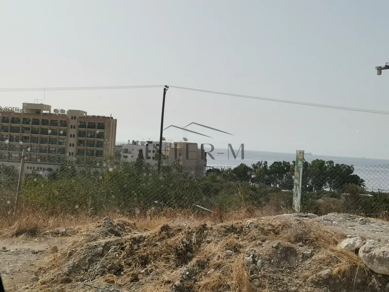 Plot In Agios Tychon (840 Sq.m) φωτογραφία 3