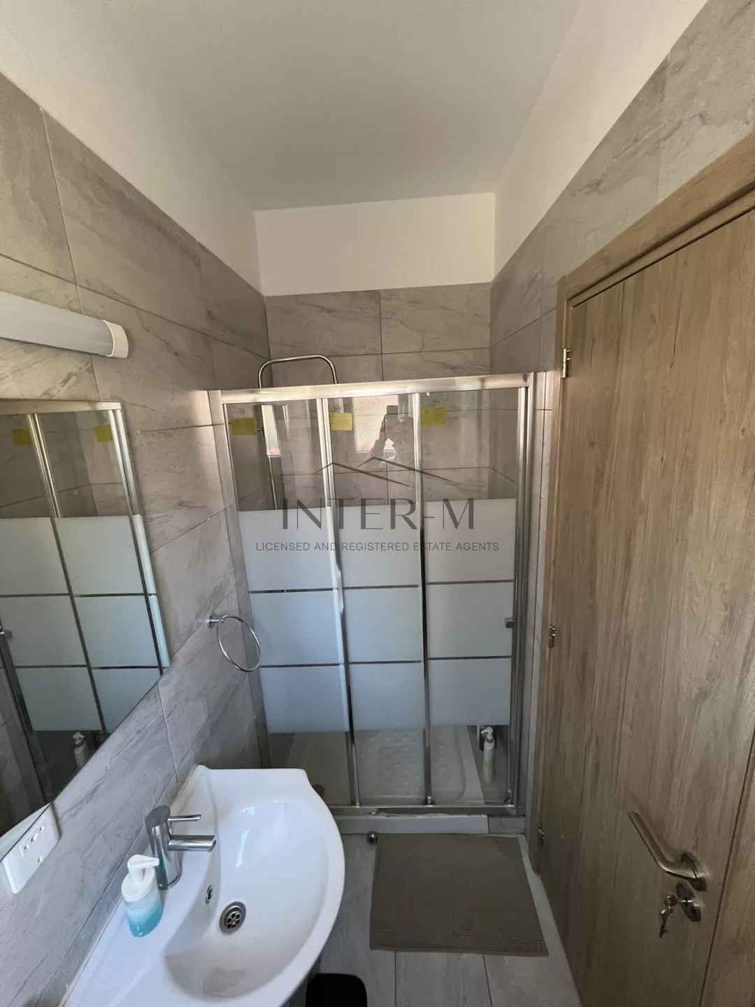 Elegant Apartment For Rent In Germasogia Tourist Area, Limassol (2 Bedroom) photo 13