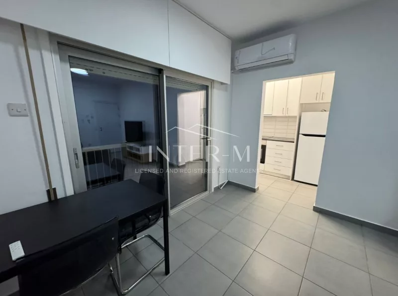 Beautiful 1-Bedroom Newly Renovated Apartment For Rent  In Germasogeia, Limassol, Cyprus φωτογραφία 3