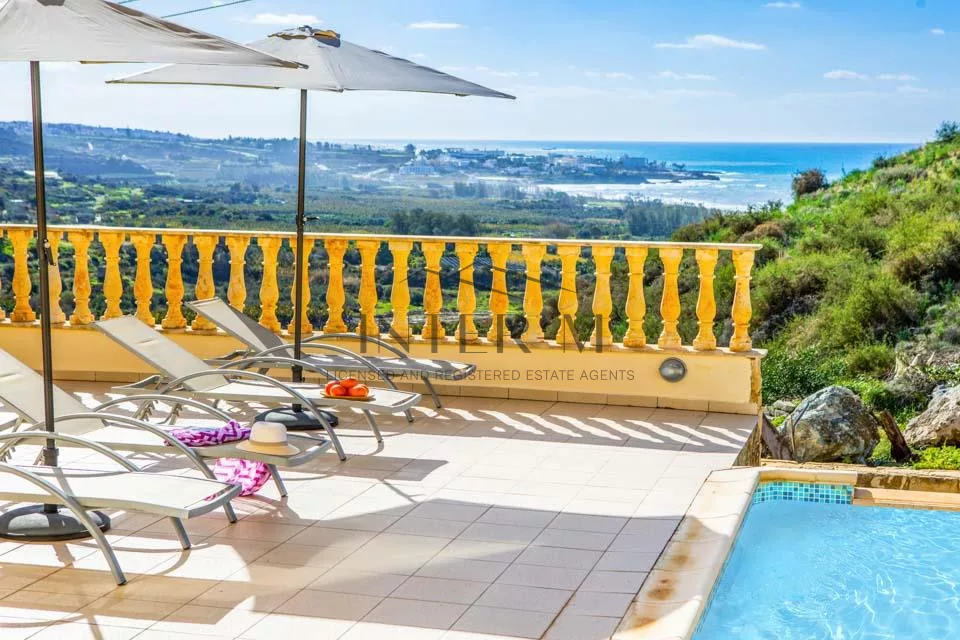 Exceptional 3-Bedroom Villa For Sale In Peyia, Paphos, Cyprus