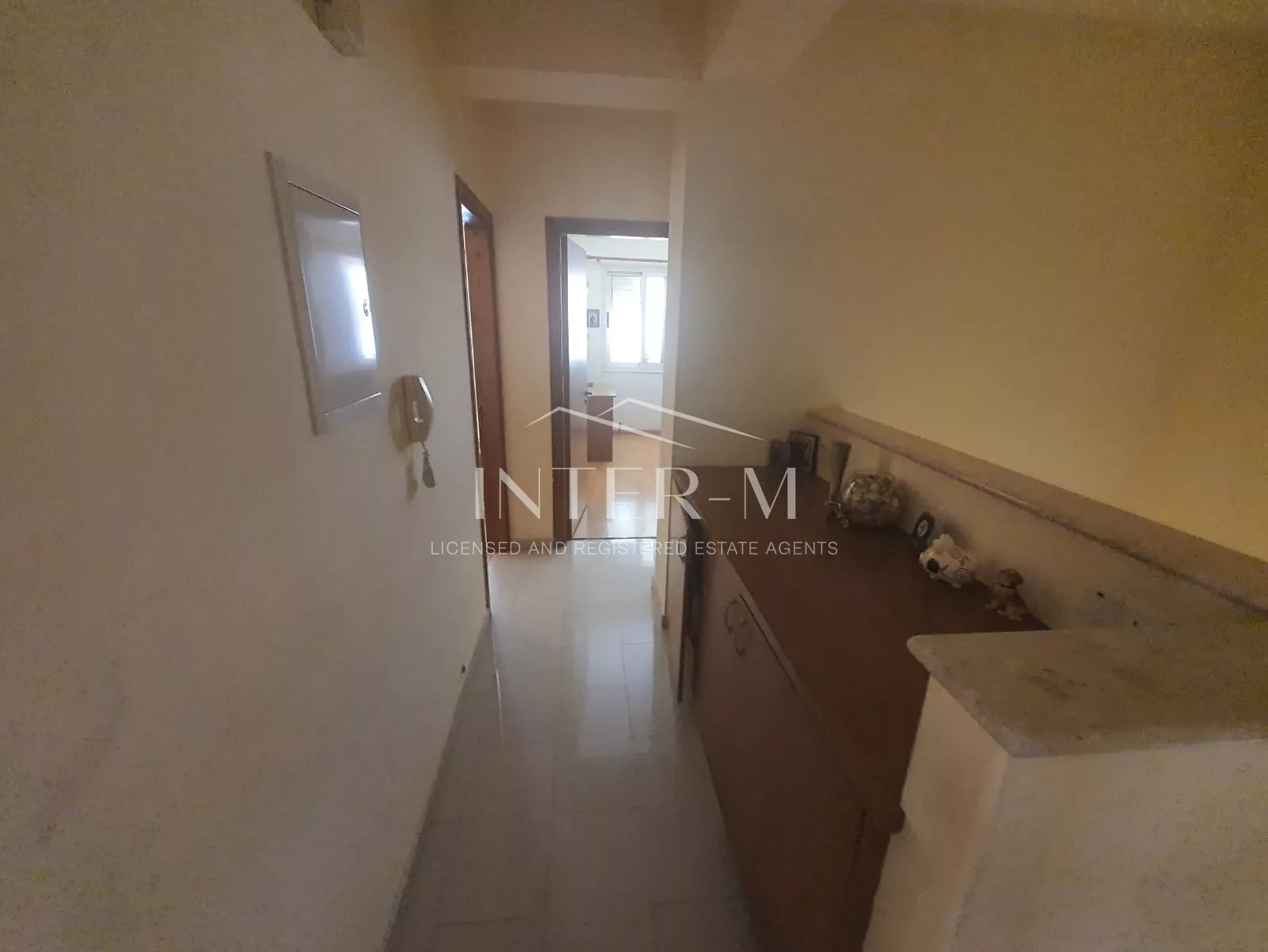 Detached House In Kato Polemidia For Sale (4 Bedroom) φωτογραφία 15