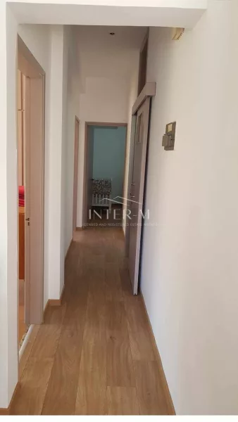 Apartment For Rent In Mesa Geitonia, Limassol (3 Bedroom) photo 3