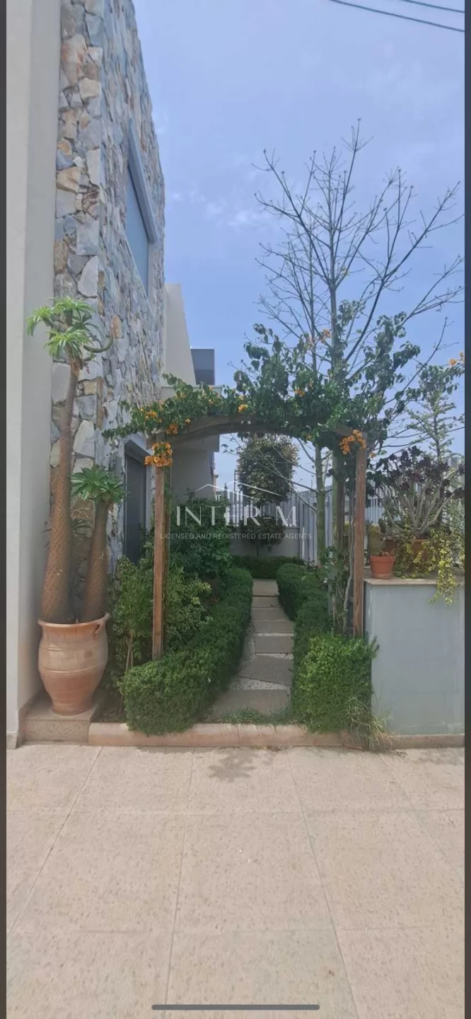 Exquisite Semi-Detached Villa For Rent In Trachoni, Limassol (3 Bedroom) photo 8