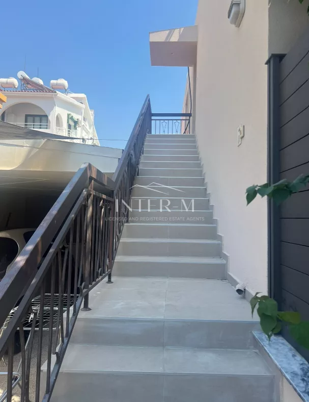 Beautiful Upper Floor For Sale In Zakaki, Limassol (3 Bedroom) φωτογραφία 10