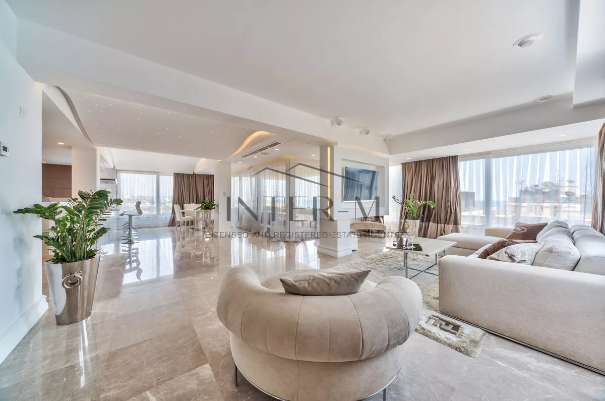 Luxury Apartment For Sale 300m Distance To Sea (3 Bedroom)