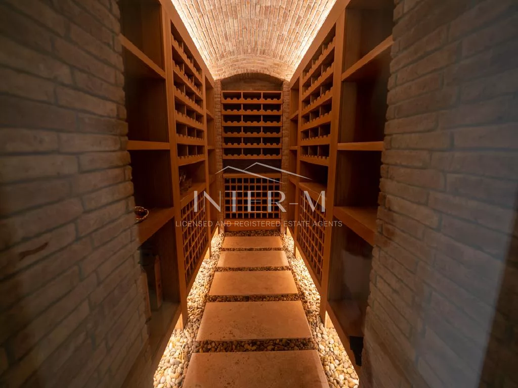 Breathtaking Luxurious Villa For Sale In Strovolos, Nicosia (5 Bedroom) φωτογραφία 21