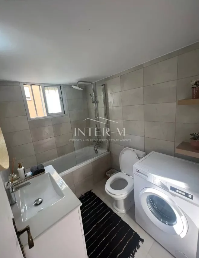 Stunning 3-Bedroom Apartment For Rent In The Heart Of The City φωτογραφία 1