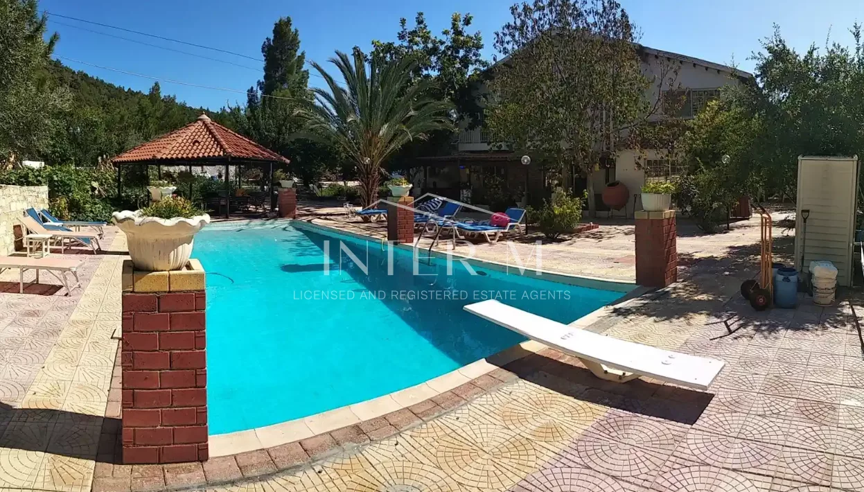Beautiful Villa For Sale,In Louvaras, Limassol, (7 Bedroom)