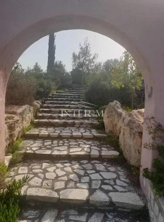 Spacious And Striking Villa For Sale In Mosfiloti, Larnaca (4 Bedroom) φωτογραφία 18