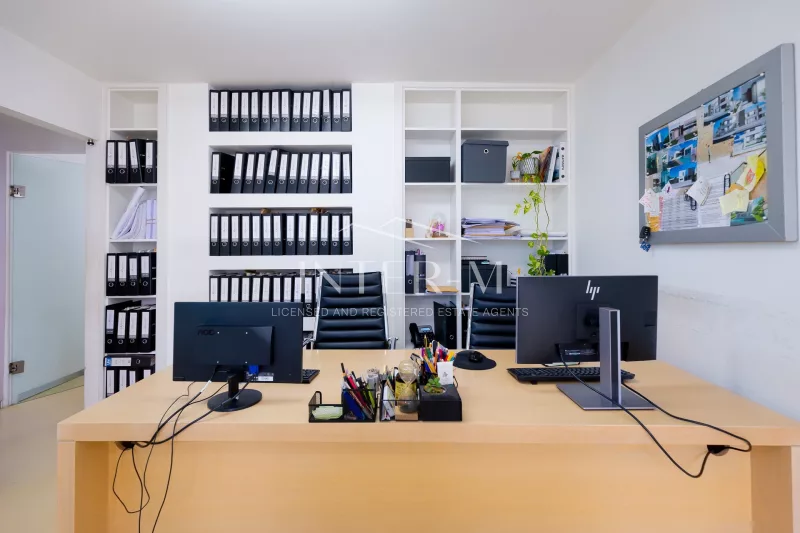 Exceptional Offices For Sale In Aradippou, Larnaca, Cyprus φωτογραφία 2