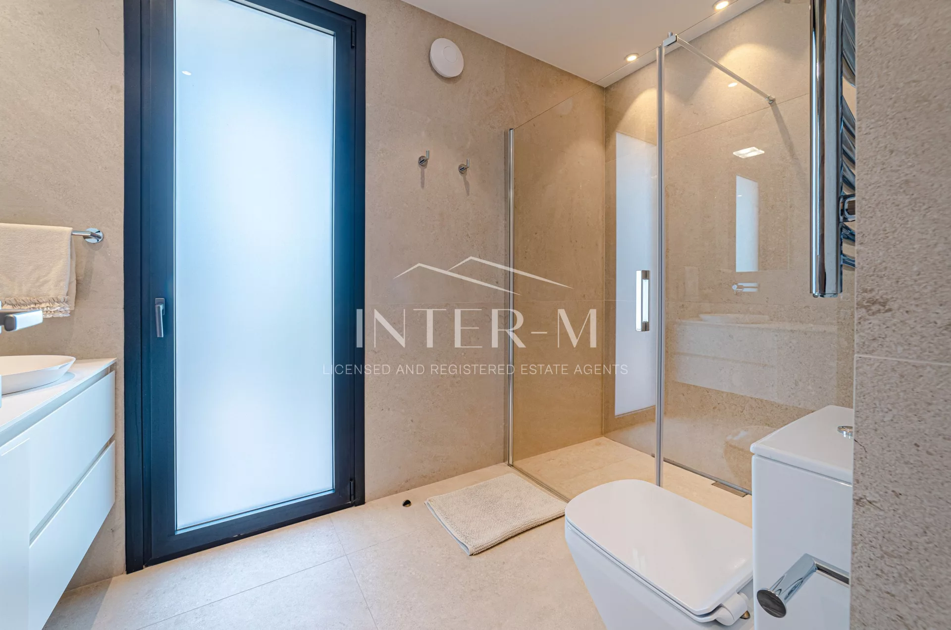 Brilliant Apartment  (4 Bedroom) photo 23