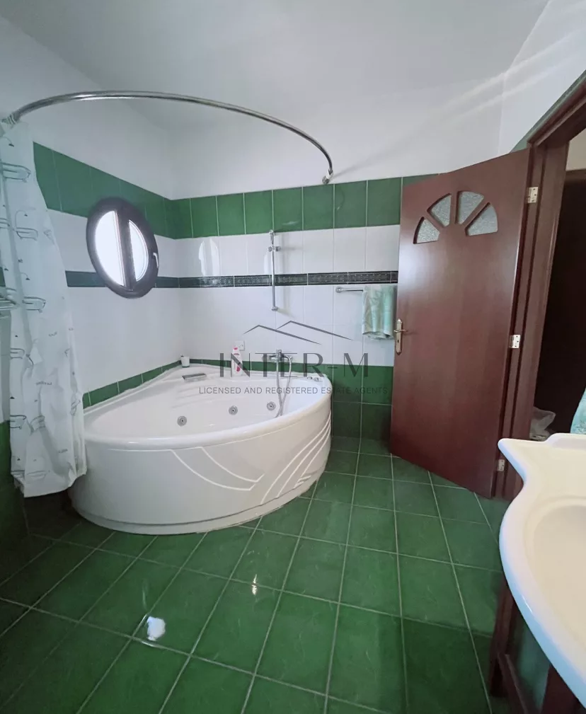 House Castle For Sale In Zakaki (4 Bedroom) photo 12