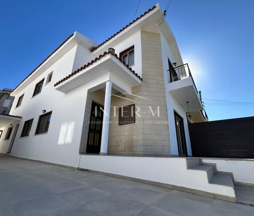 Elegant 4-Bedroom Semi-Detached Villa – For Sale In Egkomi, Nicosia, Cyprus (4 Bedroom)