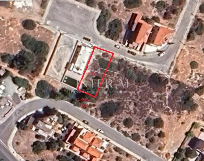 Plot In Episkopi, Limassol For Sale (401 Sq.m)