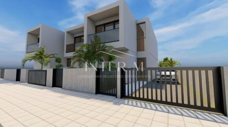 2-Bedroom Maisonette For Sale In Pervolia, Larnaca Cyprus (2 Bedroom) photo 2
