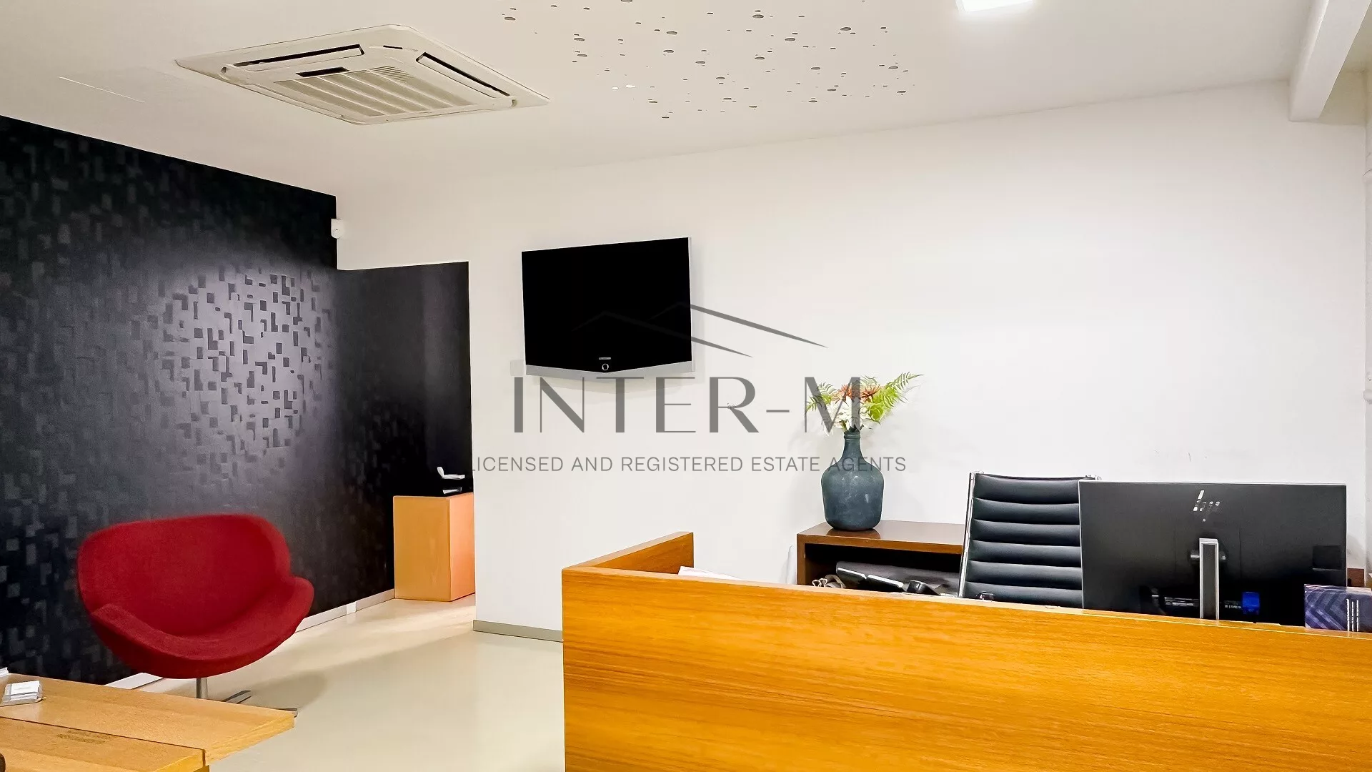 Exceptional Offices For Sale In Aradippou, Larnaca, Cyprus φωτογραφία 7