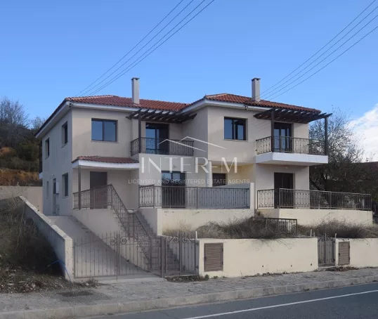 Two Semi-detached Houses In Mandria, Limassol (1280 Sq.m)