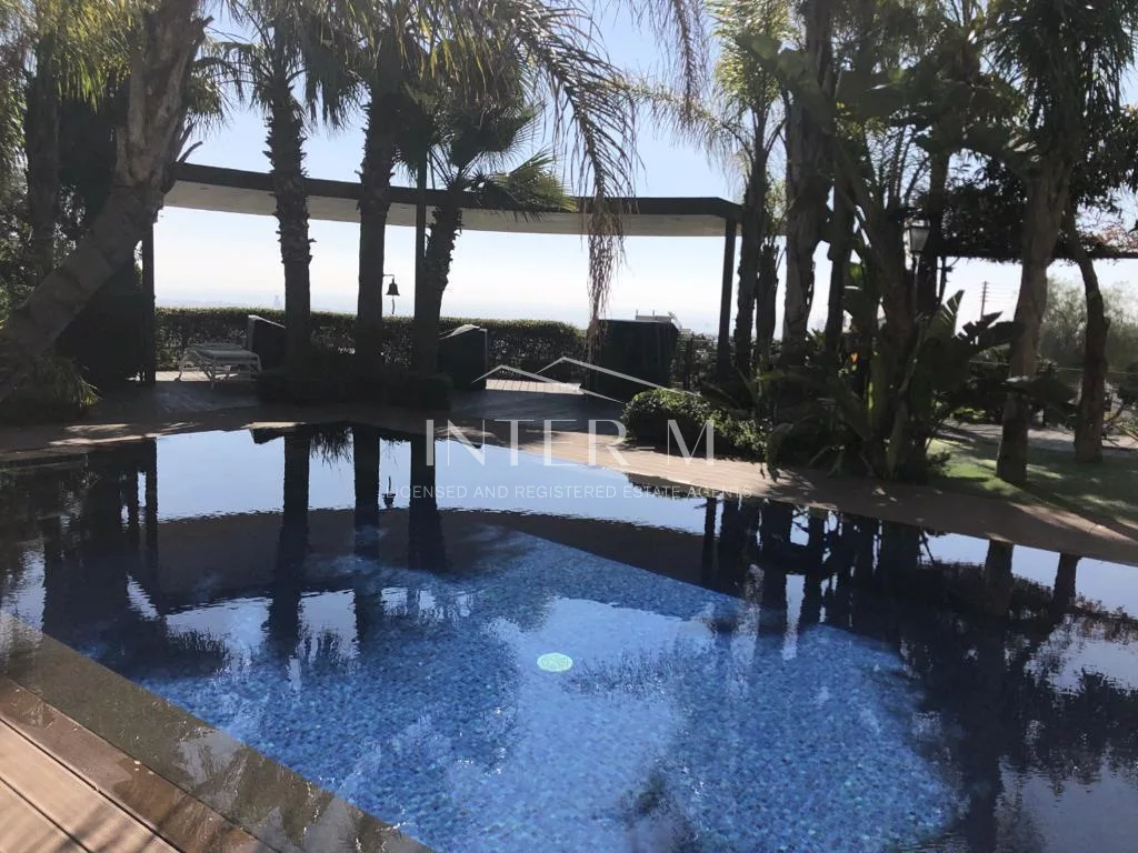 Luxury Villa For Rent In Panthea , Limassol  (6 Bedroom) photo 7