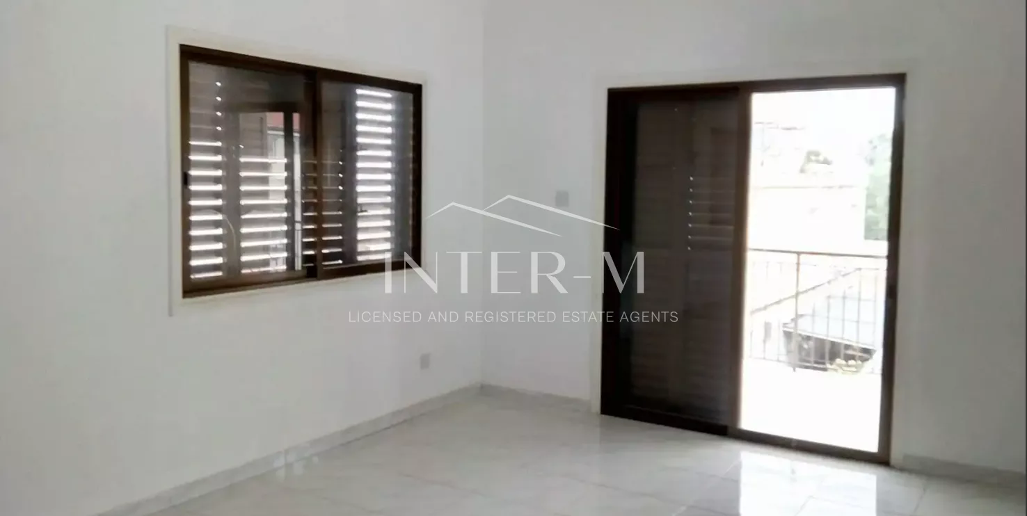 Building In Central Limassol, In Agios Nikolaos Limassol (242 Sq.m) photo 6