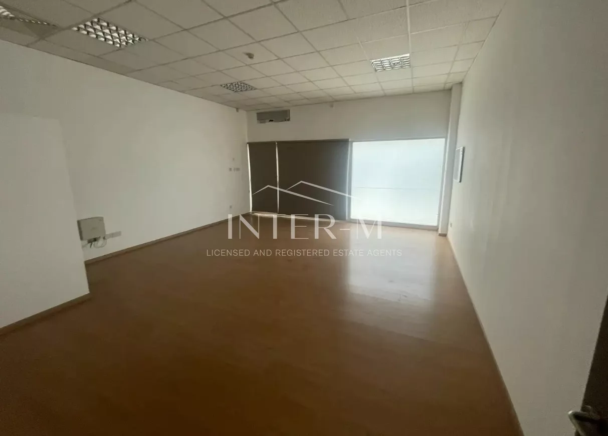 Commercial Building For Rent In The Heart Of Limassol – Agia Zoni Area, Cyprus(588  Sq.m) φωτογραφία 6
