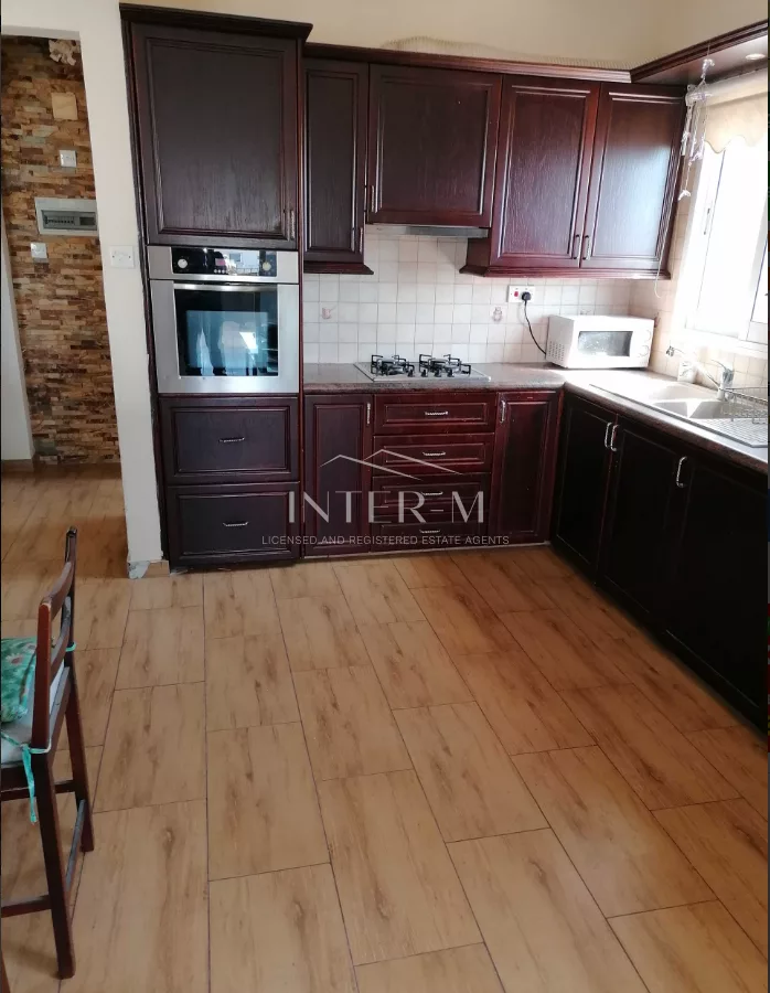 Beautiful Semi-Detached House  For Sale In Agios Sylas , Limassol  (6 Bedroom) φωτογραφία 4