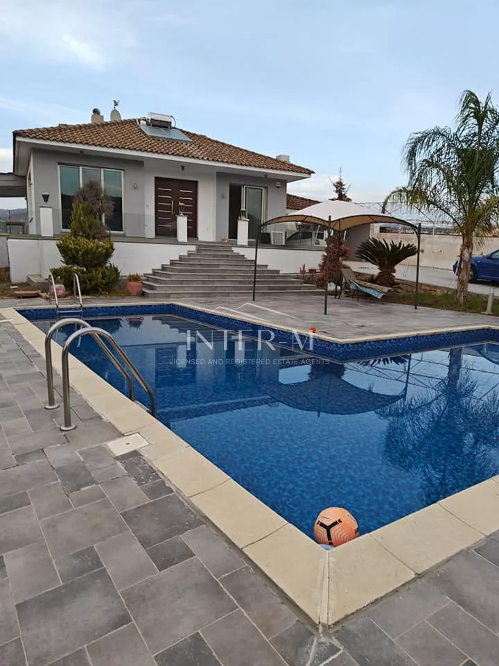 House For Rent  In Paramytha Limassol (4 Bedroom) φωτογραφία 7