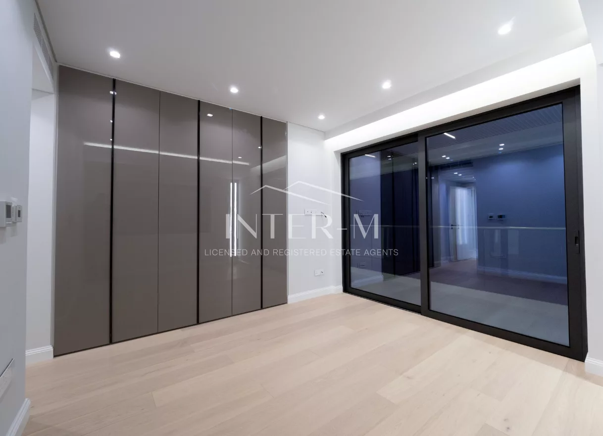 Luxury Apartment For Sale In  Germasogeia , Limassol (3 Bedroom) photo 10