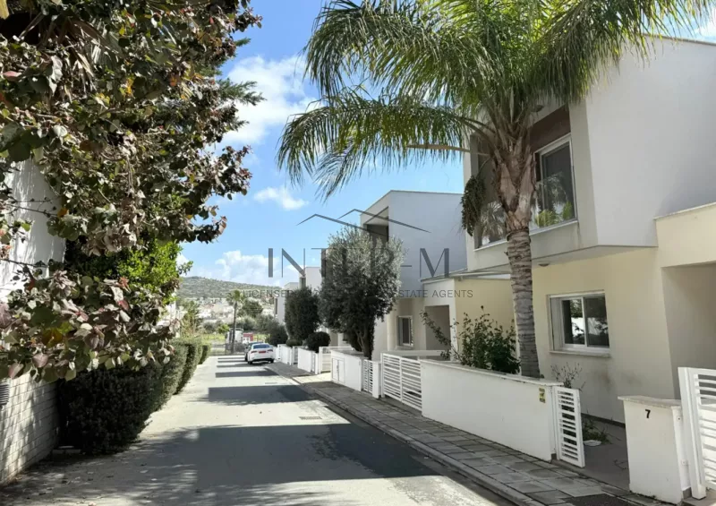 Beautiful 3-Bedroom Semi-Detached House With Roof Garden & Pool – Mouttagiaka, Limassol,Cyprus (3 Bedroom) photo 3