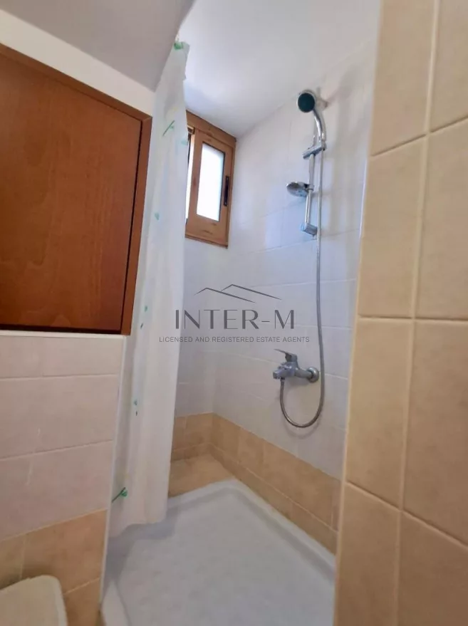 Classic 4-Bedroom Villa For Rent In Anogyra, Limassol, Cyprus photo 8