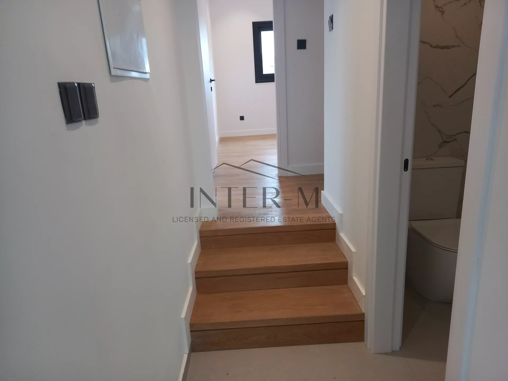 3 Level Semi-detached Building -3 Houses- For Sale In Kato Polemidia (7 Bedrooms) photo 14