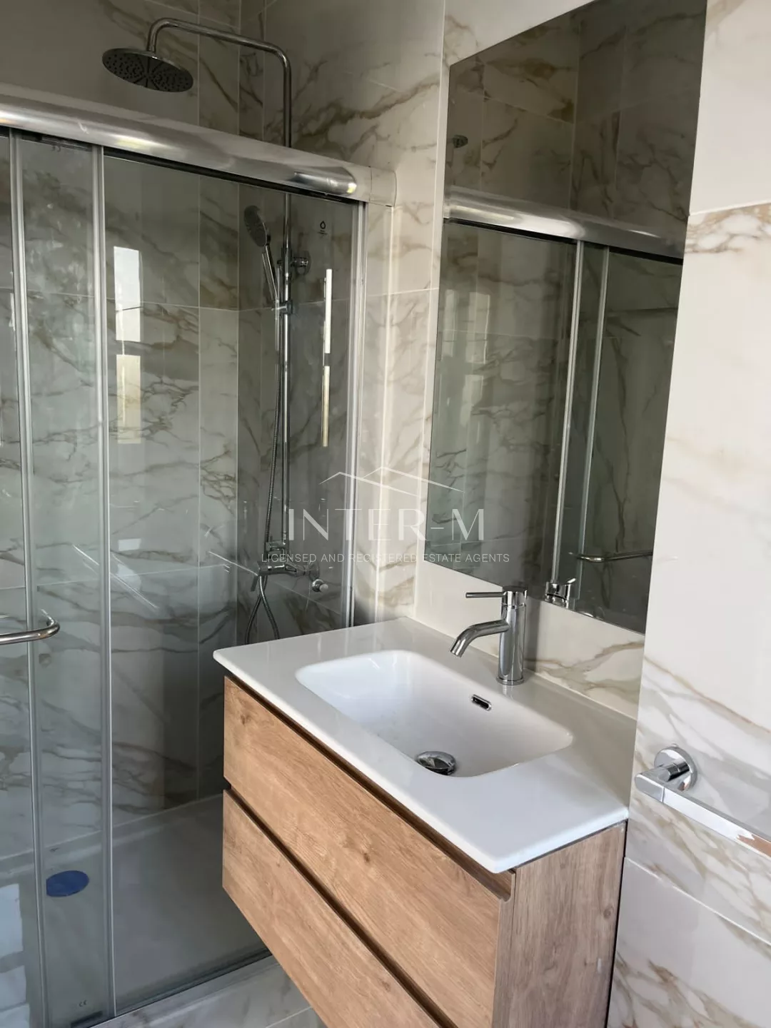Luxury Villa For Rent In Agios Tychonas, Limassol  (5 Bedroom) photo 8