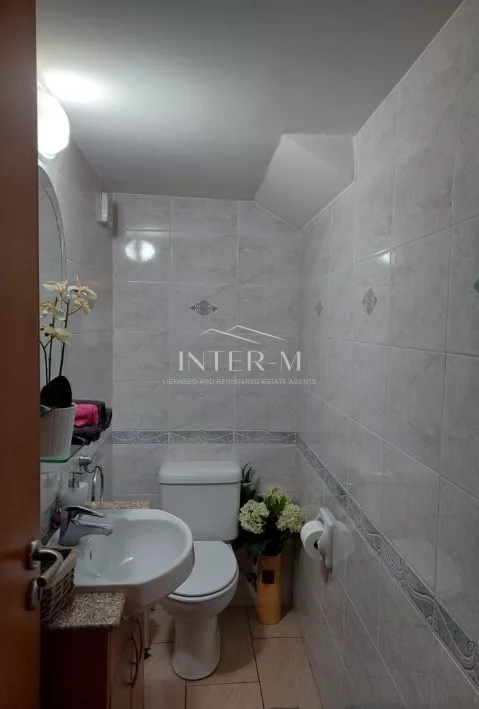 Spacious Semi-Detached House For Sale In Agios Athanasios, Limassol, Cyprus(4 Bedrooms) φωτογραφία 15