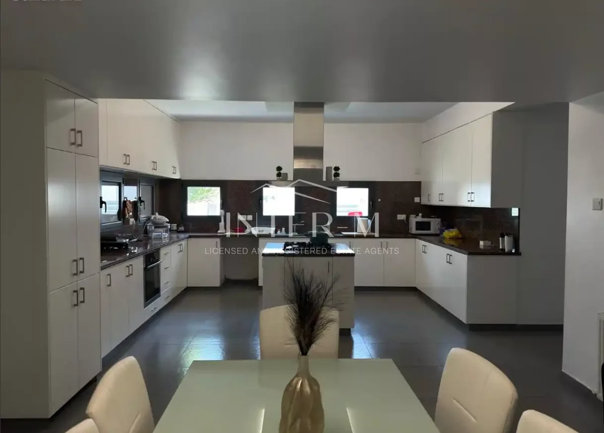 Beautiful 3-Bedroom Semi-Detached House For Rent In Ekali, Limassol (3 Bedroom) photo 4
