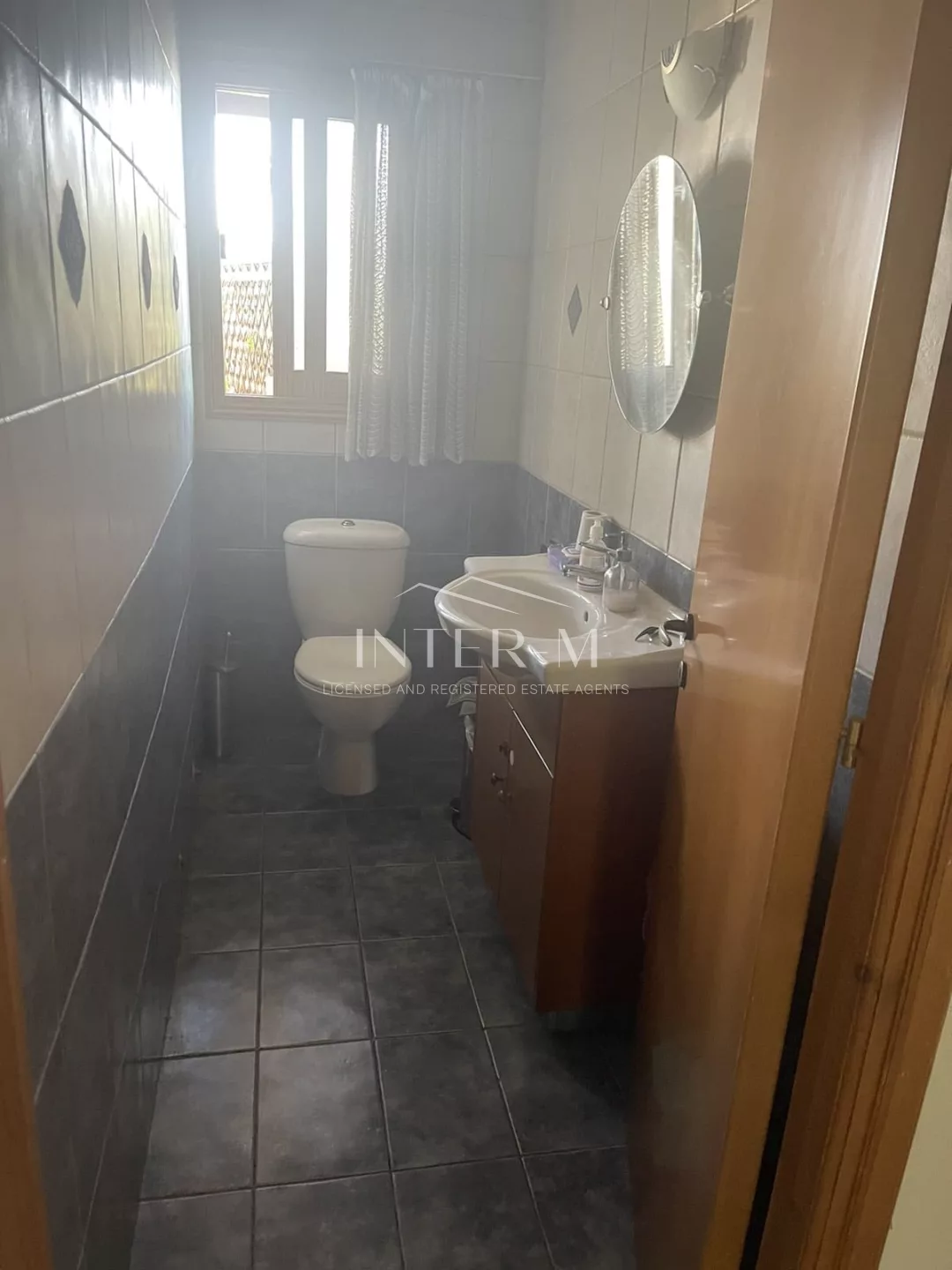 Two Floor Maisonette For Sale , Agios Georgios Limassol  (4 Bedroom) photo 6