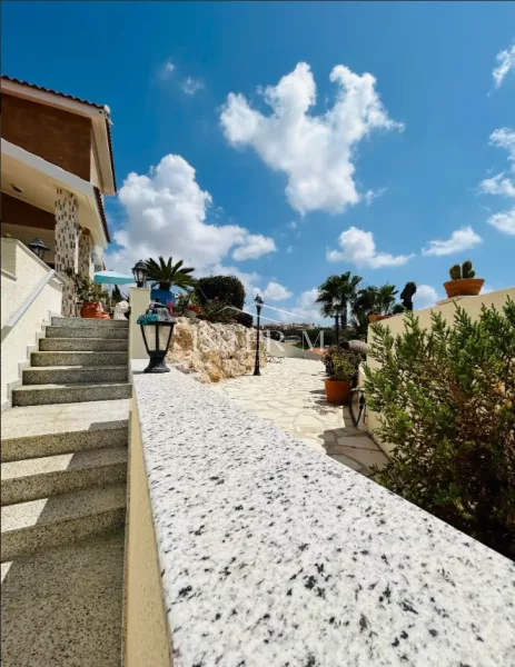 Luxurious 4-Bedroom Villa For Sale In Kato Paphos, Paphos (4 Bedroom) photo 5