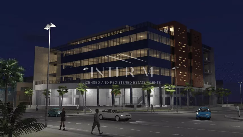 For Sale 3rd Floor In  A Popular Commercial Building  (1284 Sq.m)