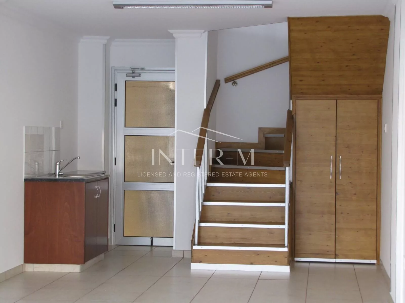 Shop For Sale In Limassol (84 Sq.m) photo 4
