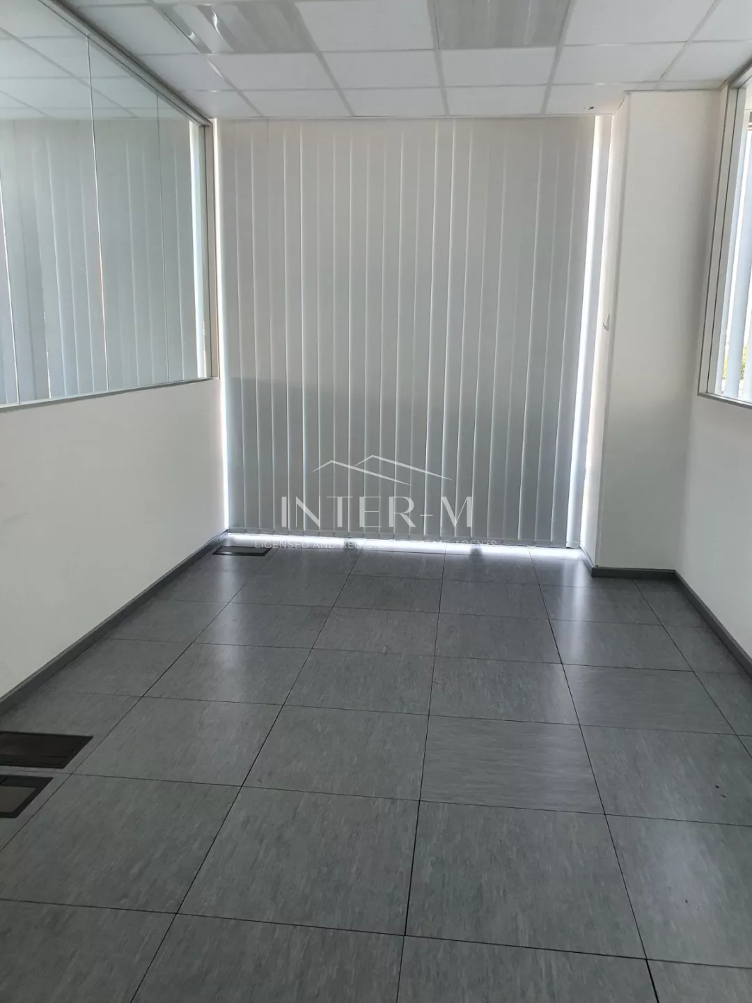 Modern Offices For Rent In Mesa Geitonia (7 Bedroom) φωτογραφία 9