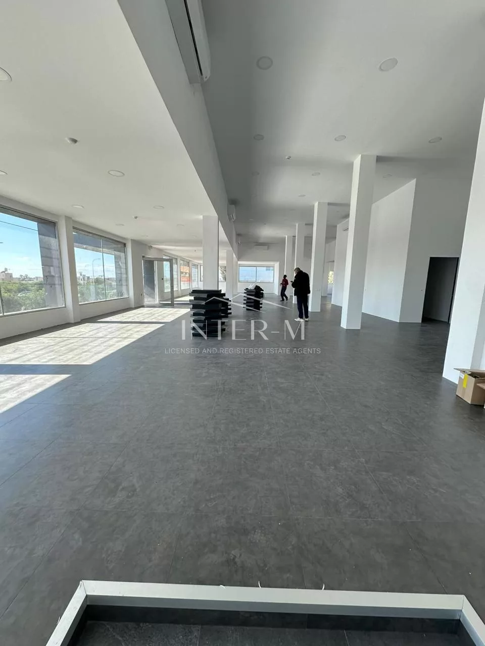 Commercial Building For Rent In Agios Athanasios , Limassol , Cyprus photo 6