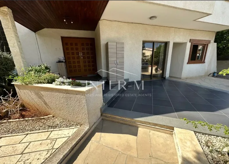 Exquisite 5-Bedroom Detached House For Rent In Ypsonas, Limassol (5 Bedroom) photo 2