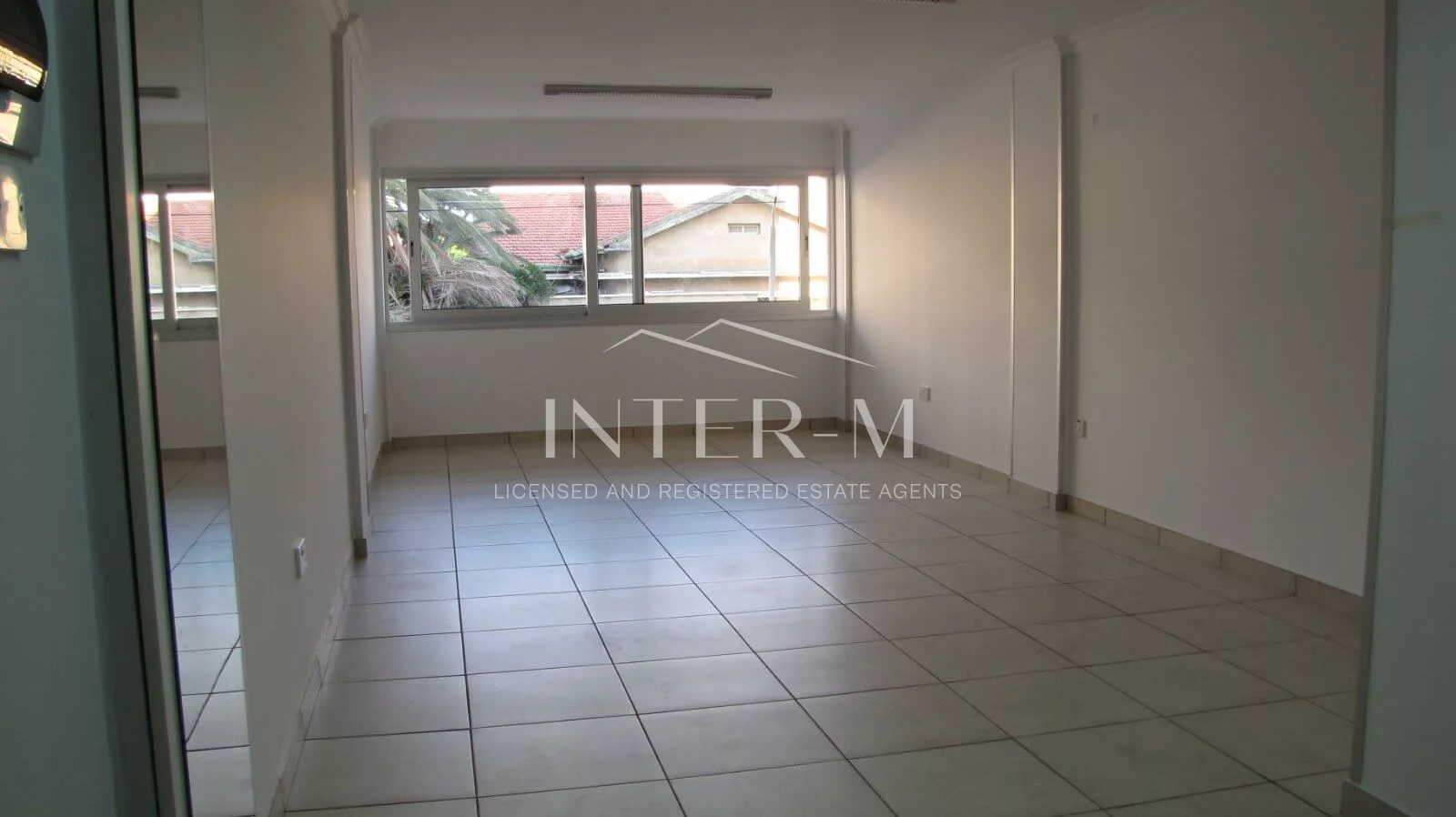 Shop For Sale In Limassol (84 Sq.m)