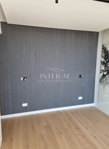 Elegant Apartment In Finikoudes, Larnaca, Cyprus (3 Bedroom) photo 2