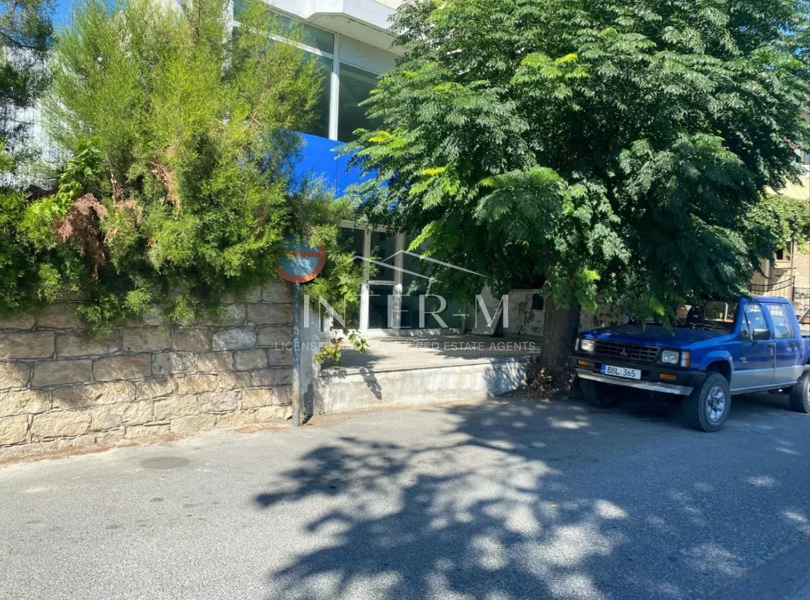 Unique Residential Building With Adjoining Residential Land For Sale In Pachna, Limassol, Cyprus φωτογραφία 3