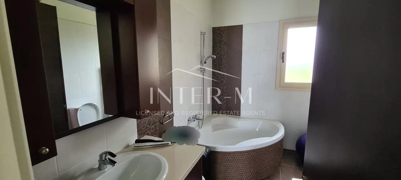 Elegant 3-bedroom Detached House Fоr Sаle In Agios Loukas, Kolossi, Cyprus φωτογραφία 15