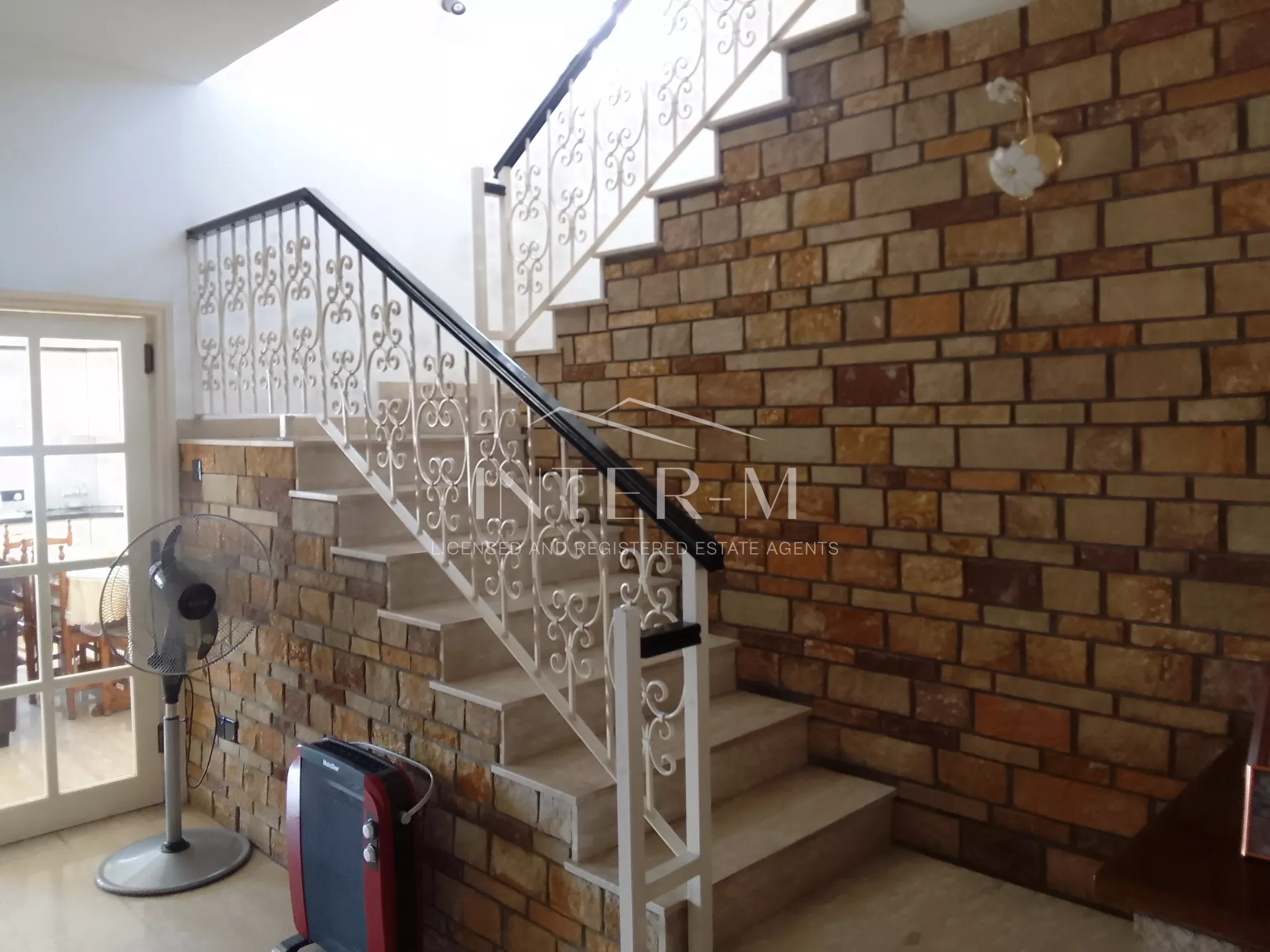 Detached Two Storey House For Rent In Ekali, Limassol (3 Bedrooms) photo 5